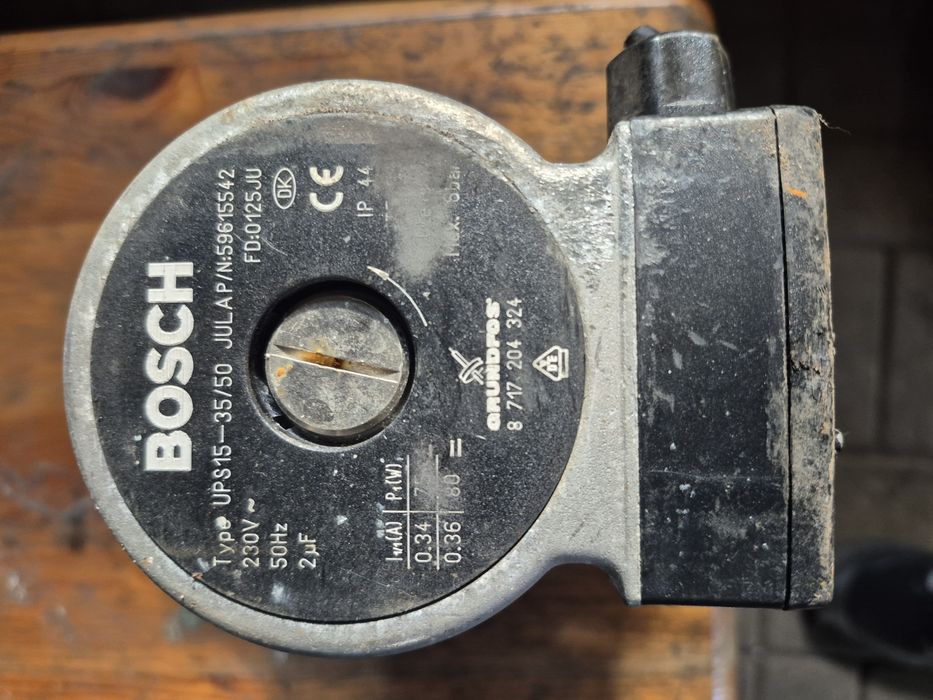 Pompa cyrkulacyjna Bosch UPS15 35/50