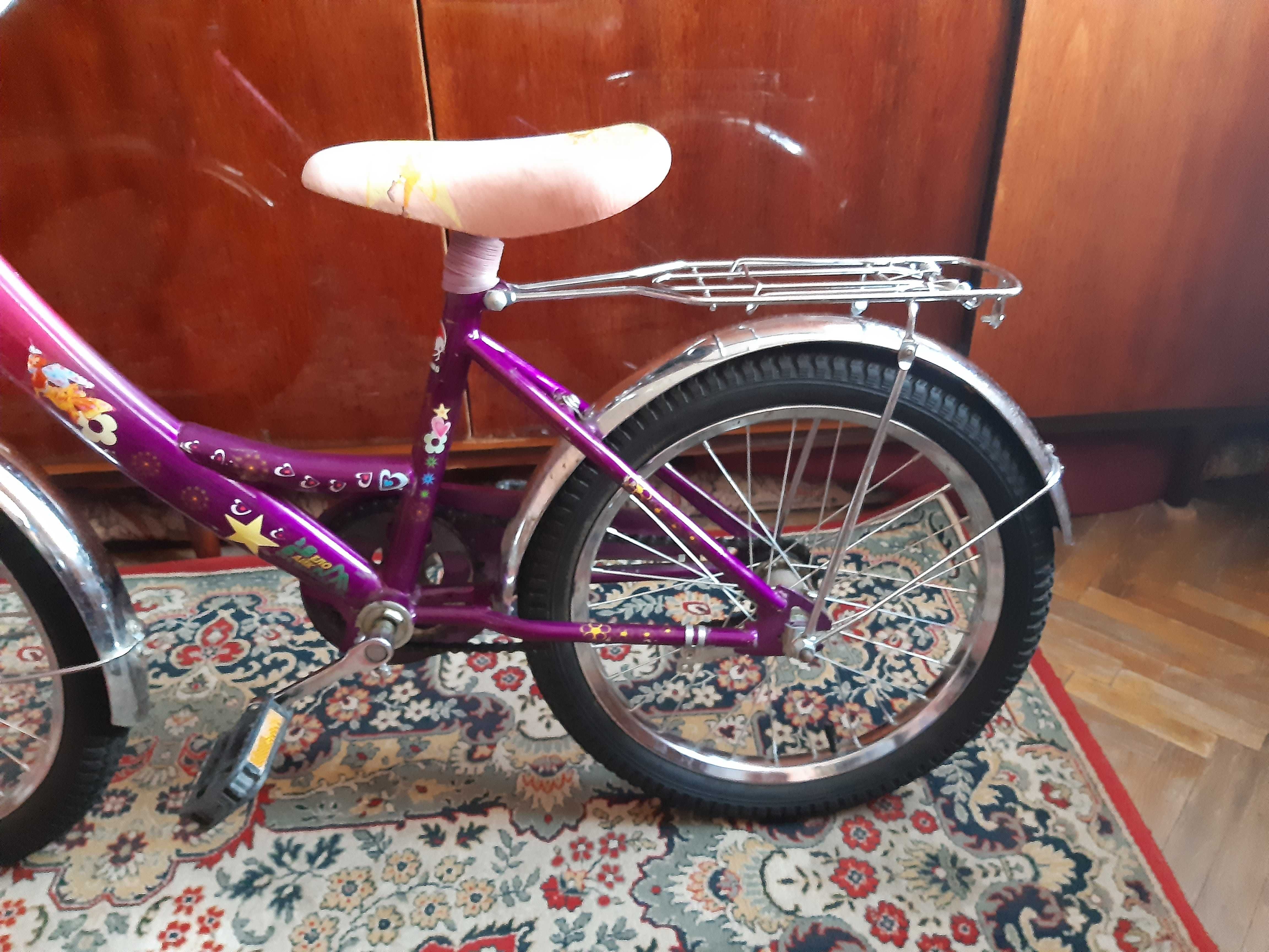 Дитячий велосипед для дівчинки 6-10 років