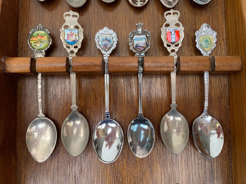 Colheres de coleção com expositor