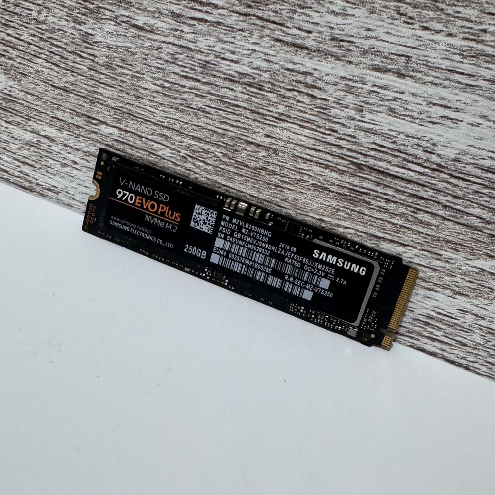 SSD Samsung 250GB 970 EVO Plus