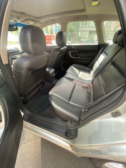 Subaru legacy wagon 2.5