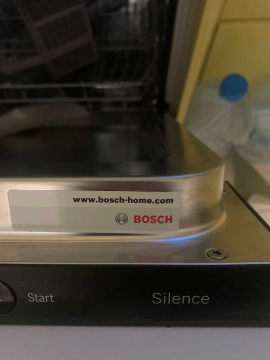 Посудомоечная встроенная  машина BOSCH SMV40E7EU/87 новая