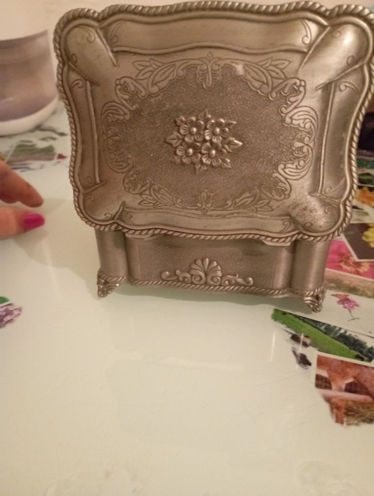 Guardar jóias em bom estado