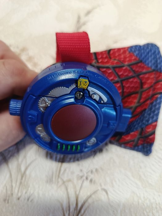 Перчатка человека паука с звуковыми эффектами Marvel Hasbro Spider Man