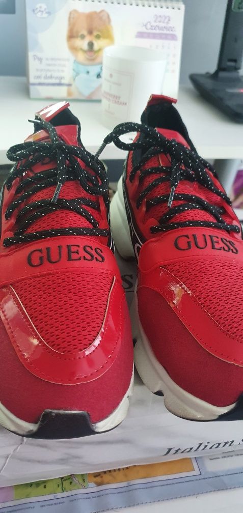 Buty guess czerwone