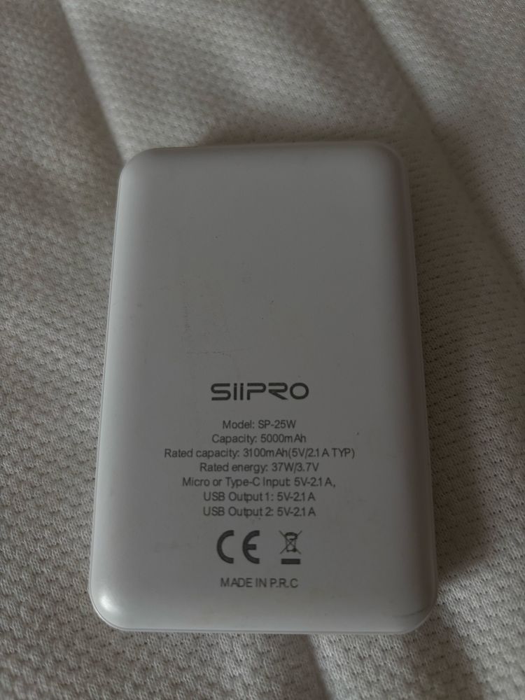 Powerbank com carregador - 5000mAh