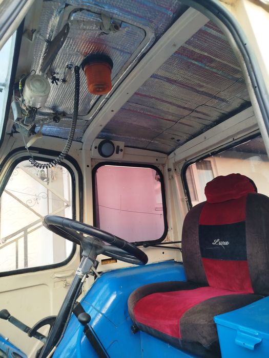 Продам трактор ЮМЗ 6