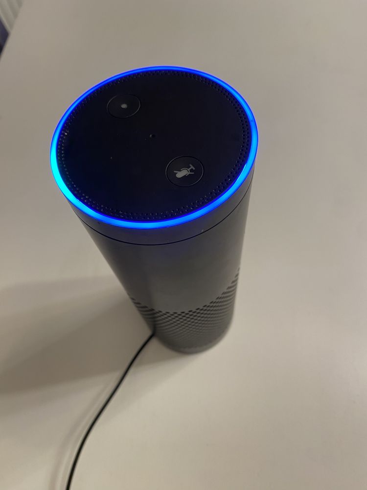 Amazon echo Alexa głośnik kupiony w Anglii