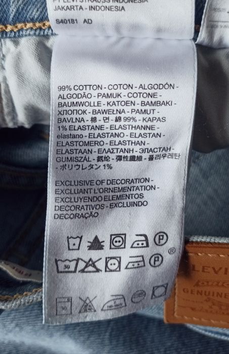 Jeansy Levi's Ribcage Straight niebieskie W26 L29