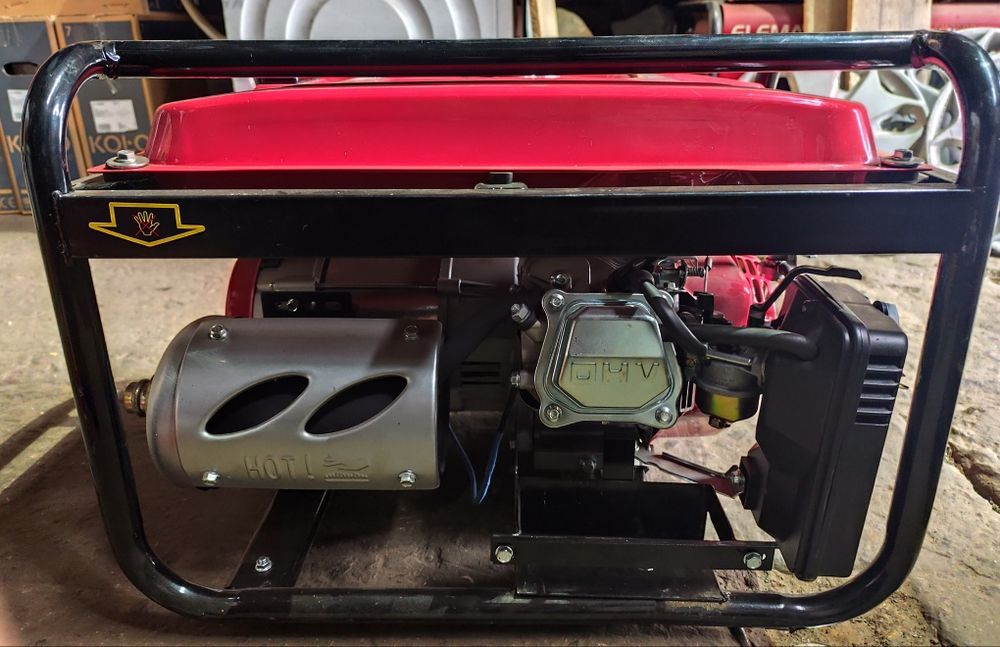 Генератор бензиновый