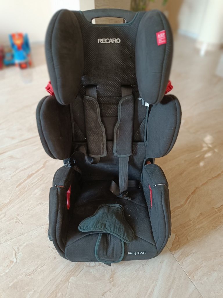 Fotelik Recaro 15-36 kg