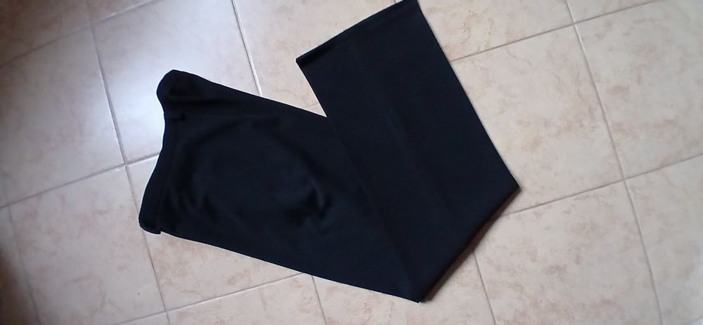 Eleganckie klasyczne spodnie damskie na kant 42