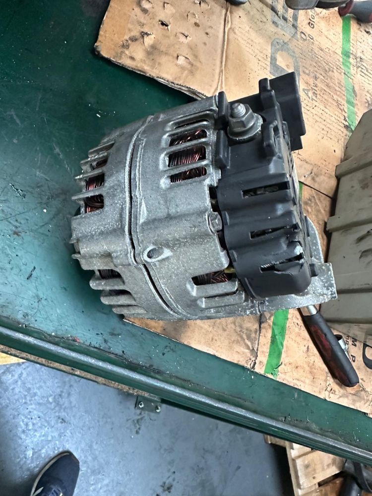 Venda de alternador BMW