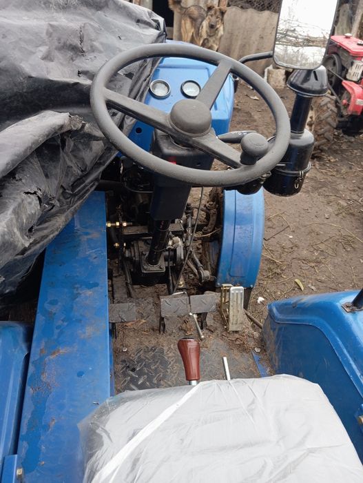 Продам трактор ДМТЗ-185