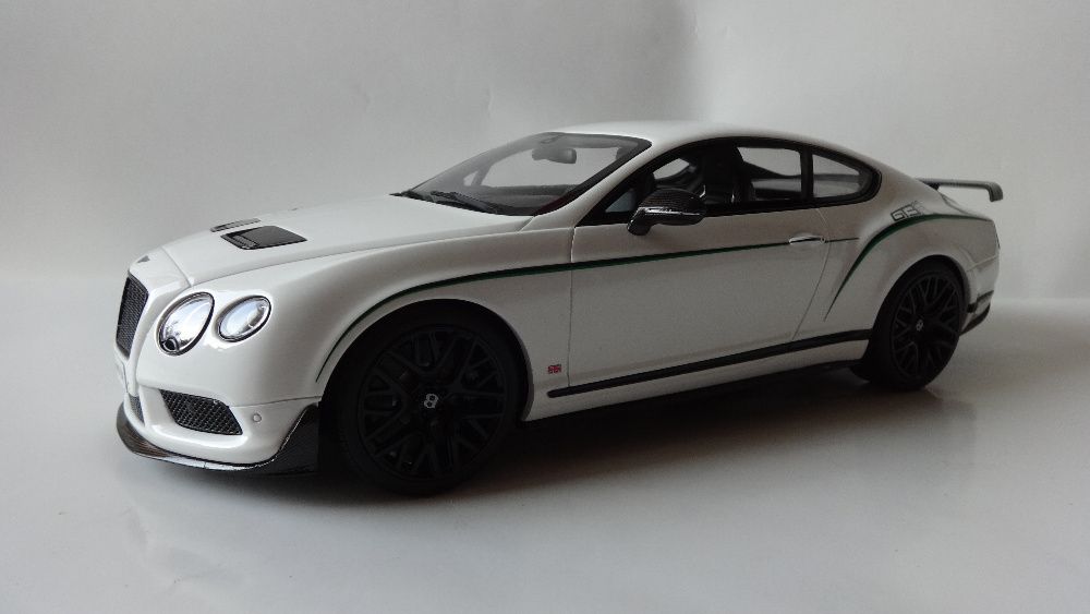 Bentley Continental GT3-R 1/18 GT-Spirit