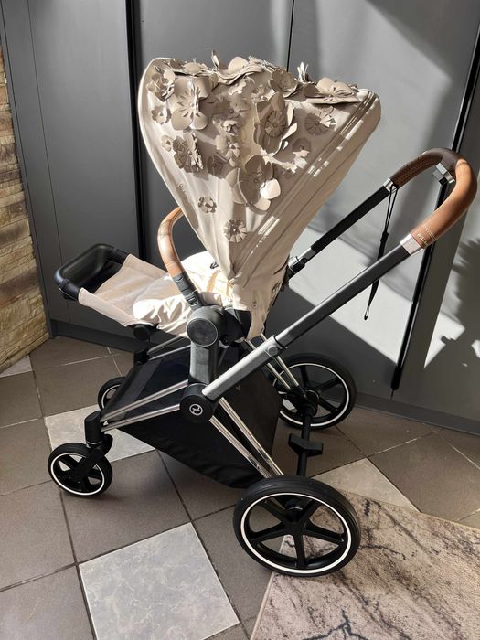 Cybex priam 2.0 simply flowers wozek spacerowy