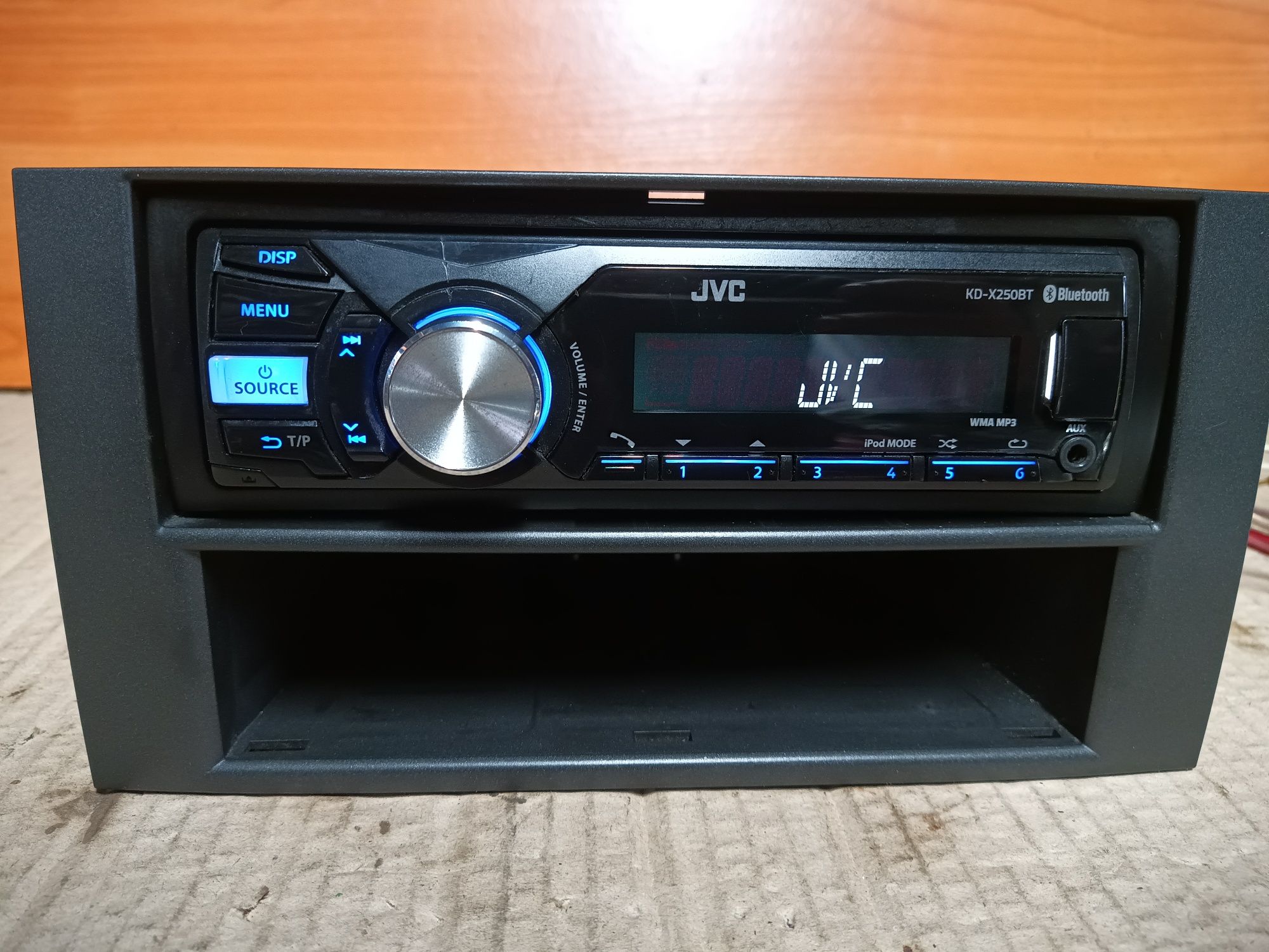 Автомагнітола JVC KD-X250BT Bluetooth, USB, AUX