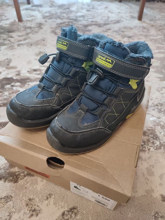 Зимові черевики розмір 32 20 см