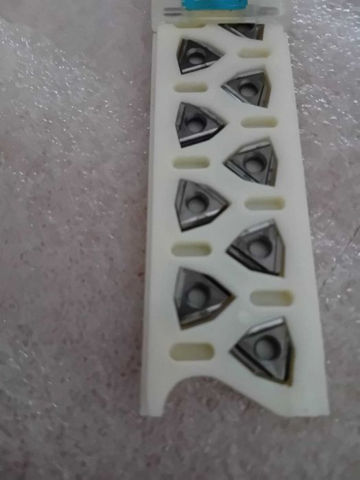 Caixa de 9 pastilhas para fresadora ou torno