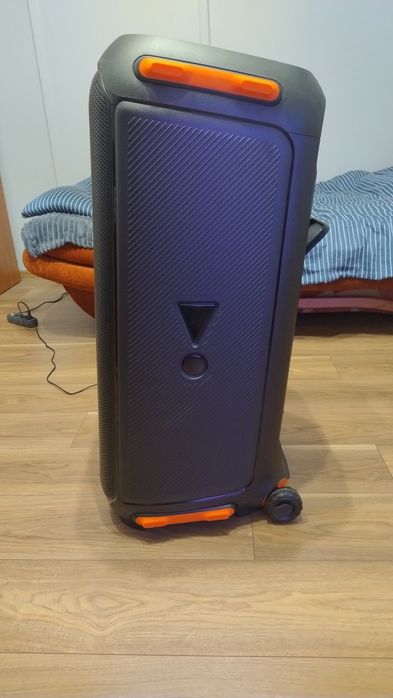 JBL Partybox 710