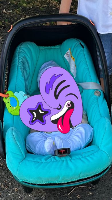 Продом автокрісло в гарному стані .