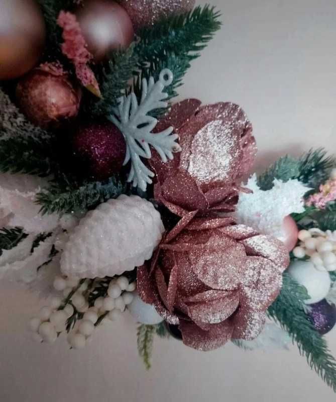 Wianek świąteczny ozdobny na drzwi Boże Narodzenie wiklina handmade