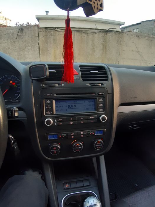 Продам Volkswagen Golf 5 GOAL  1.4 BCA