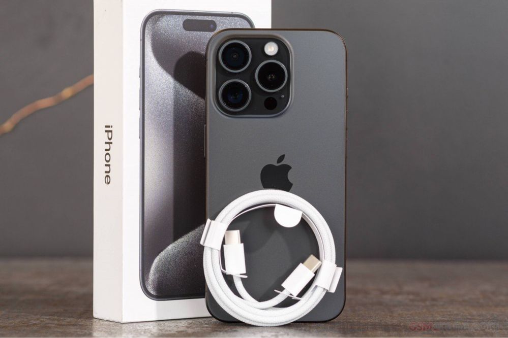 Iphone 15 Pro (256 gb) нові