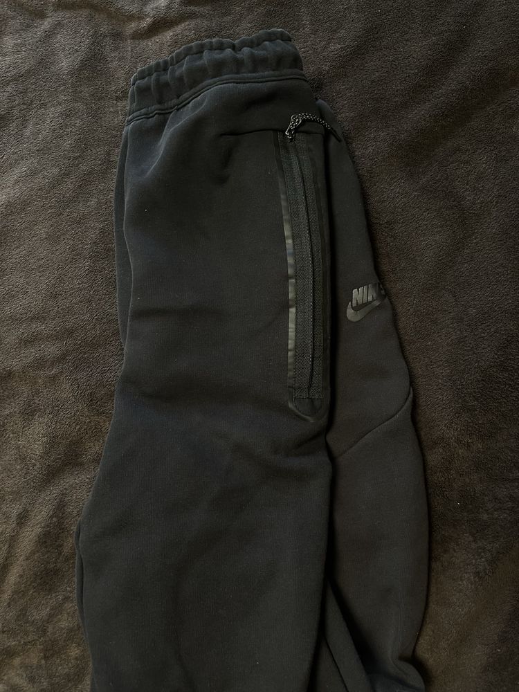 Костбм  nike tech fleece BLACK