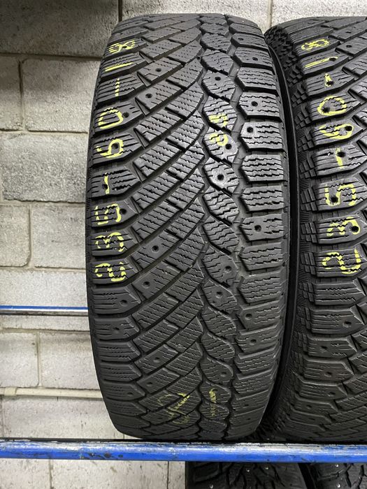 Зимові шини 235/60 R18 (107T) CONTINENTAL