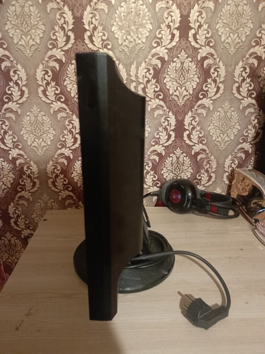 Продам монитор ASUS