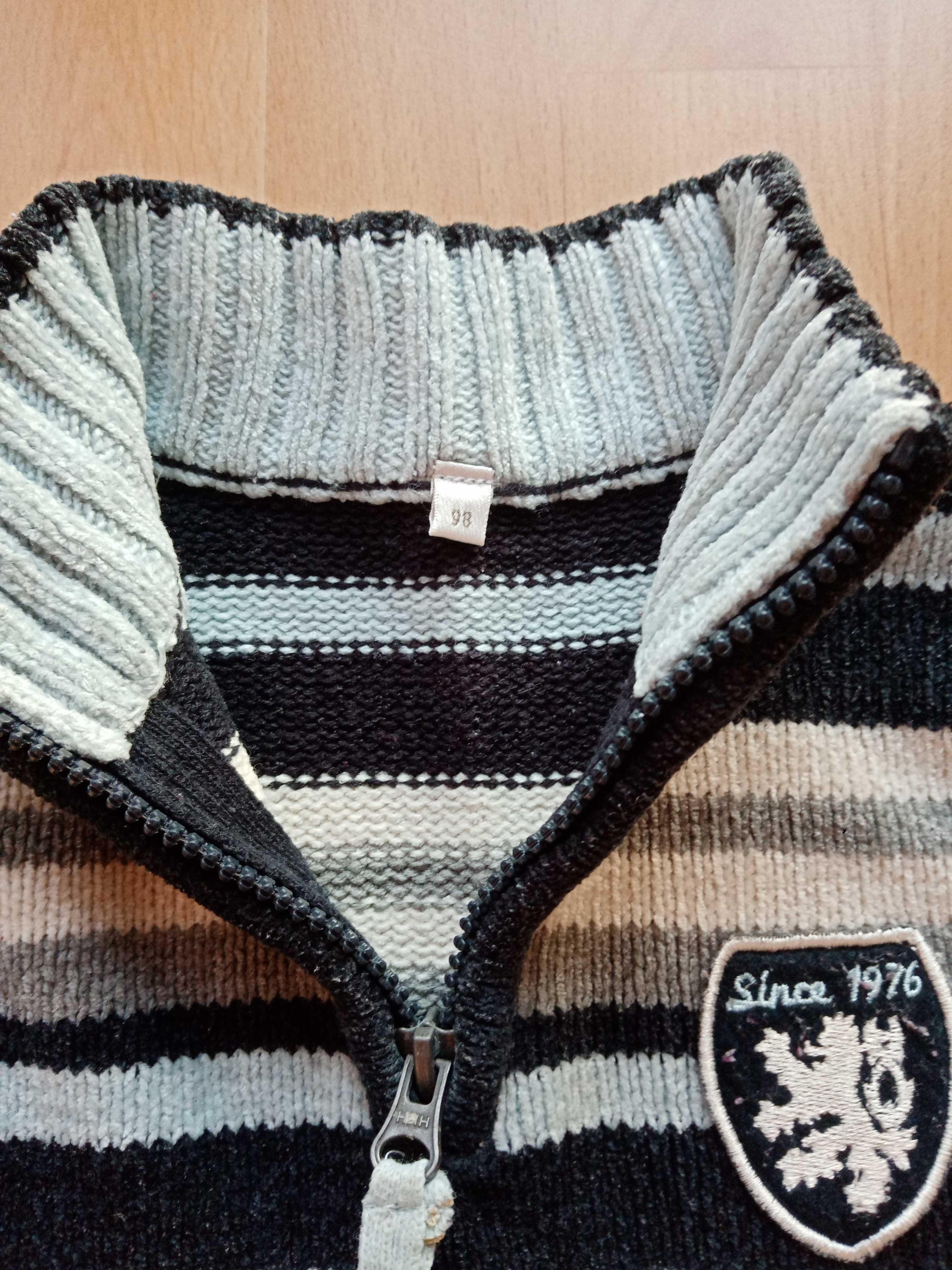Sweter chłopięcy rozmiar 98