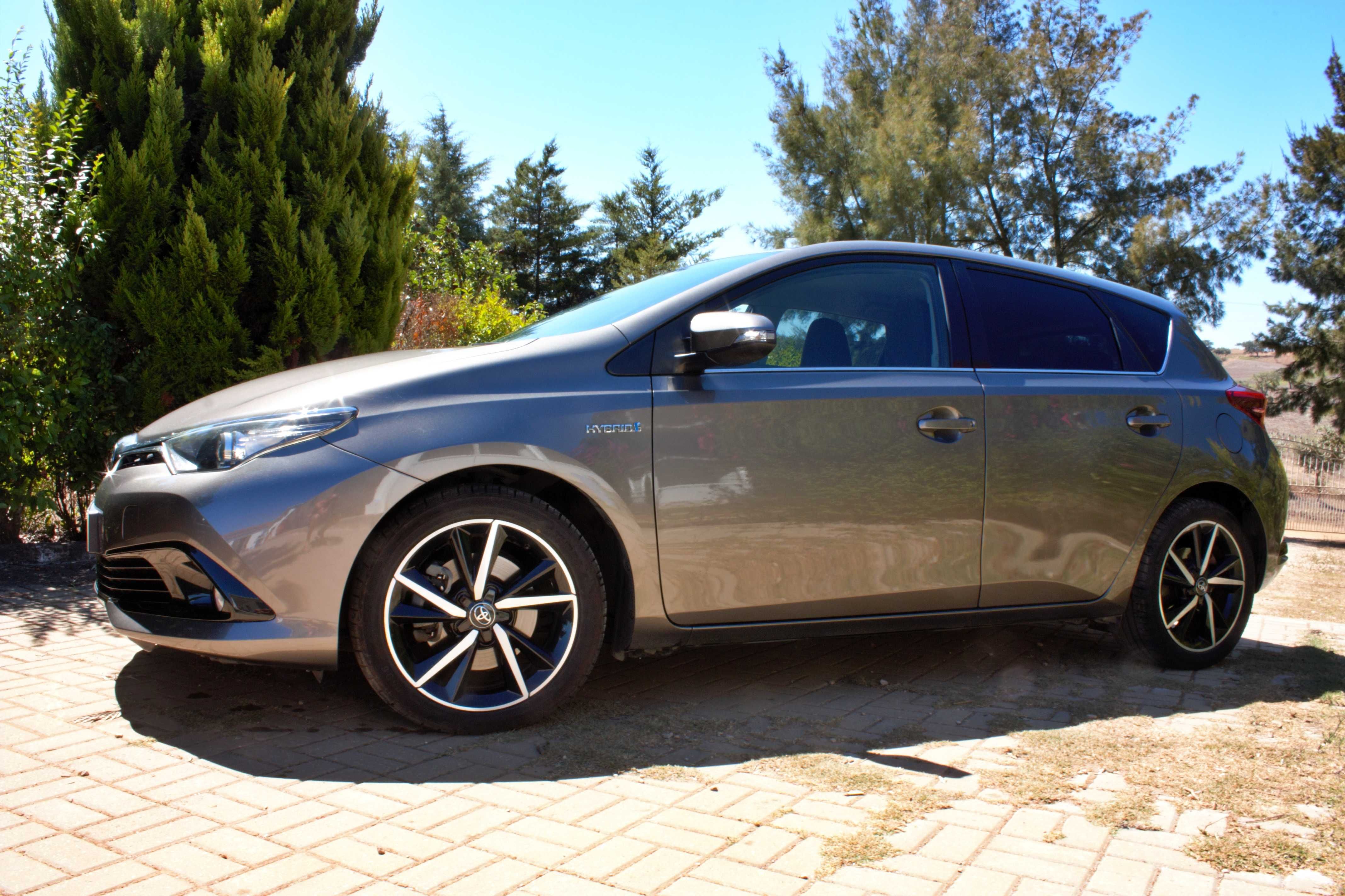 Toyota auris techno sport - nacional todas as revisões na marca
