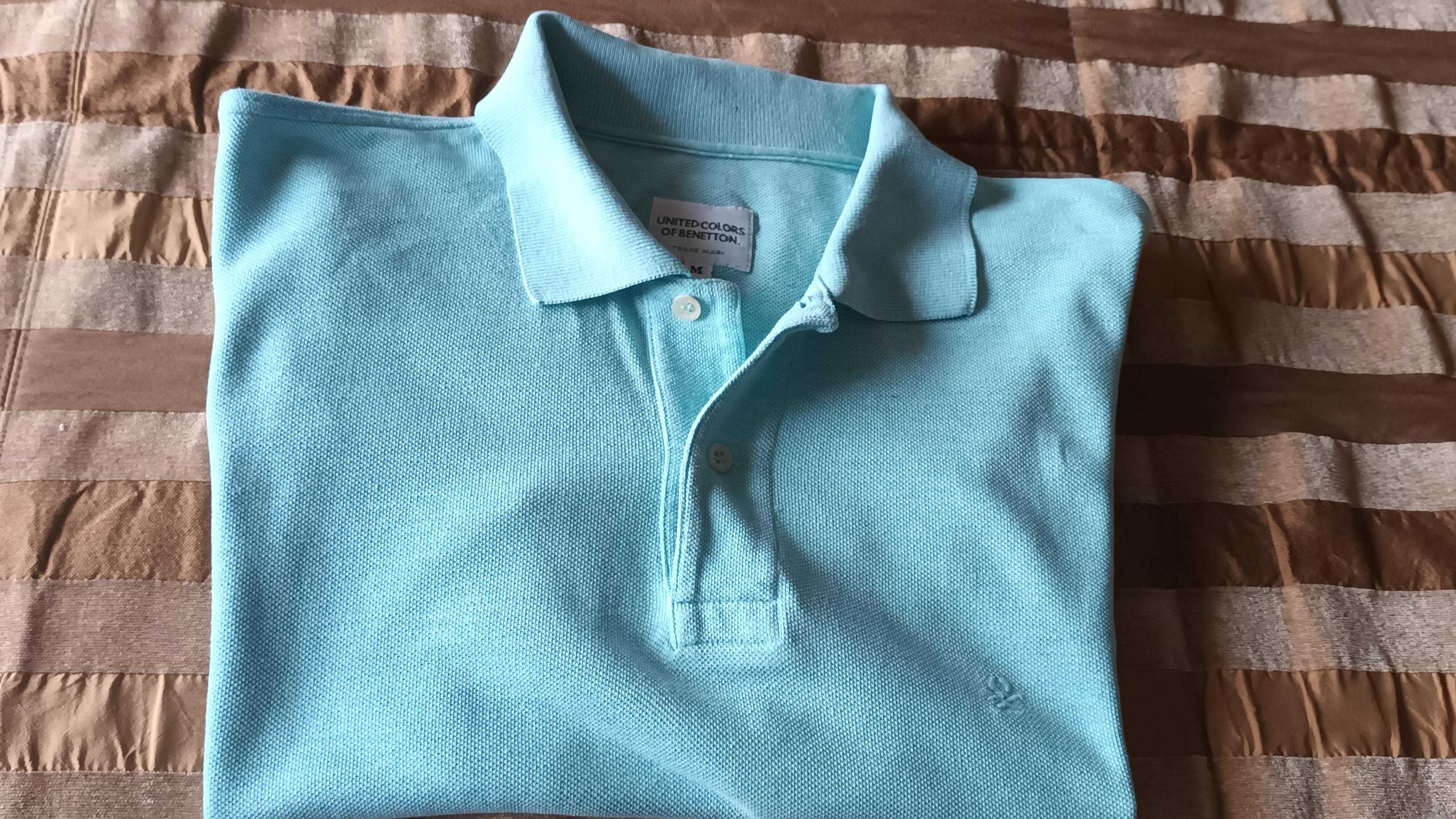 Polo verde água da Benetton