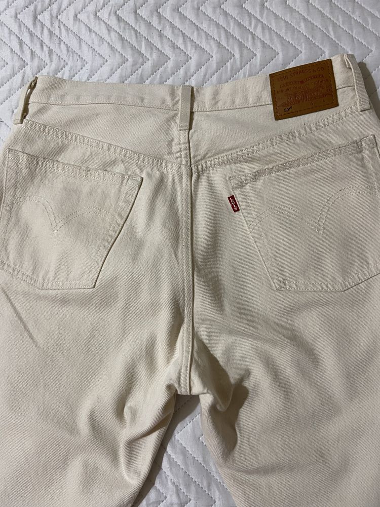 Calças de ganga da Levis 501 como novas