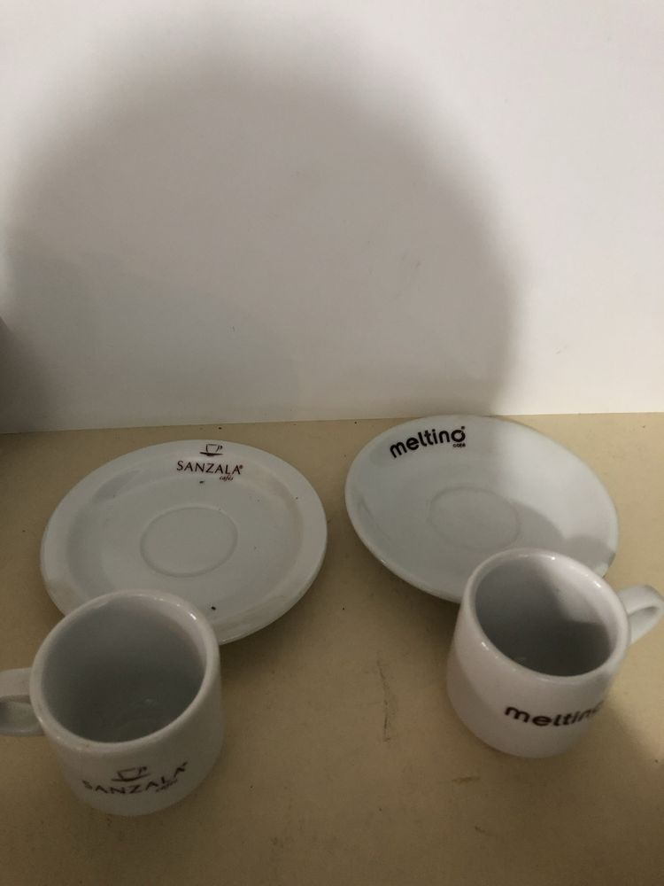 Chávenas de Café Sanzala e Meltino