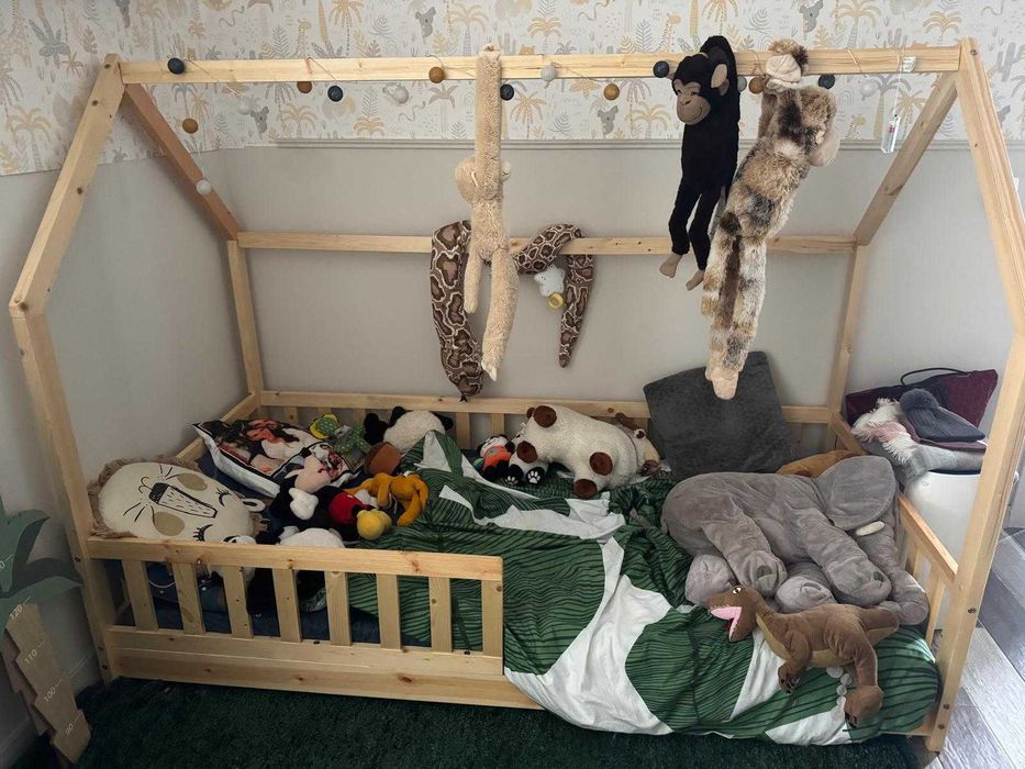 Cama Montessori criança