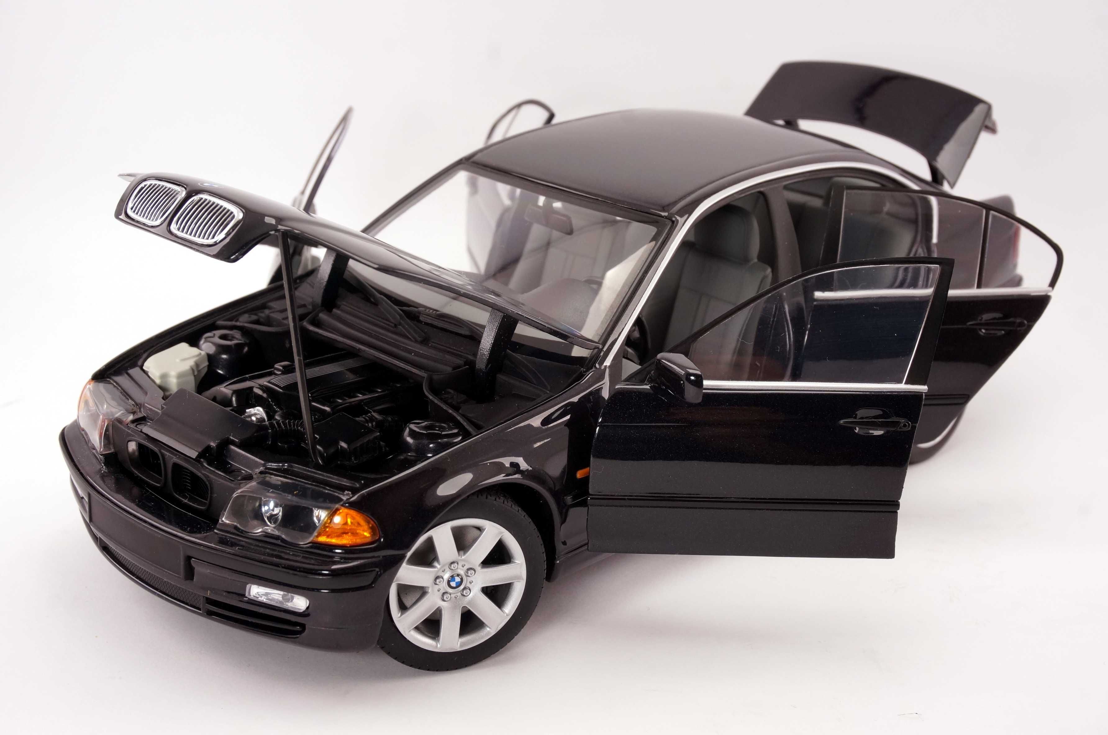 Модель UT Models 1:18 BMW 328i Sedan E46 (1998) Black