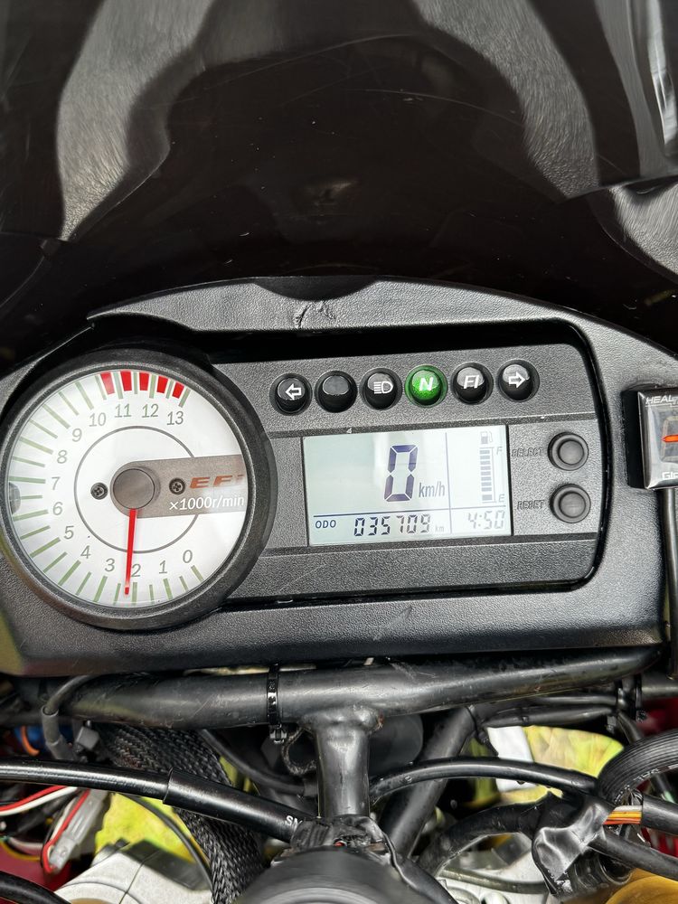 Hyosung gt125r/250