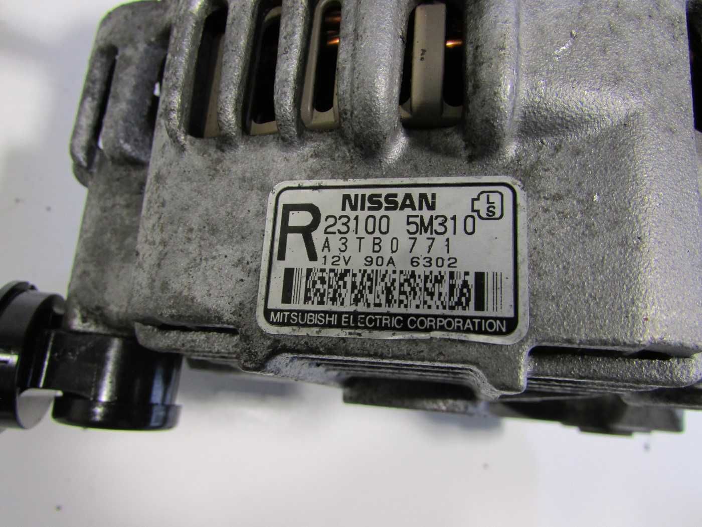 Alternator nissan x-trail 2.2 dci t30 136km