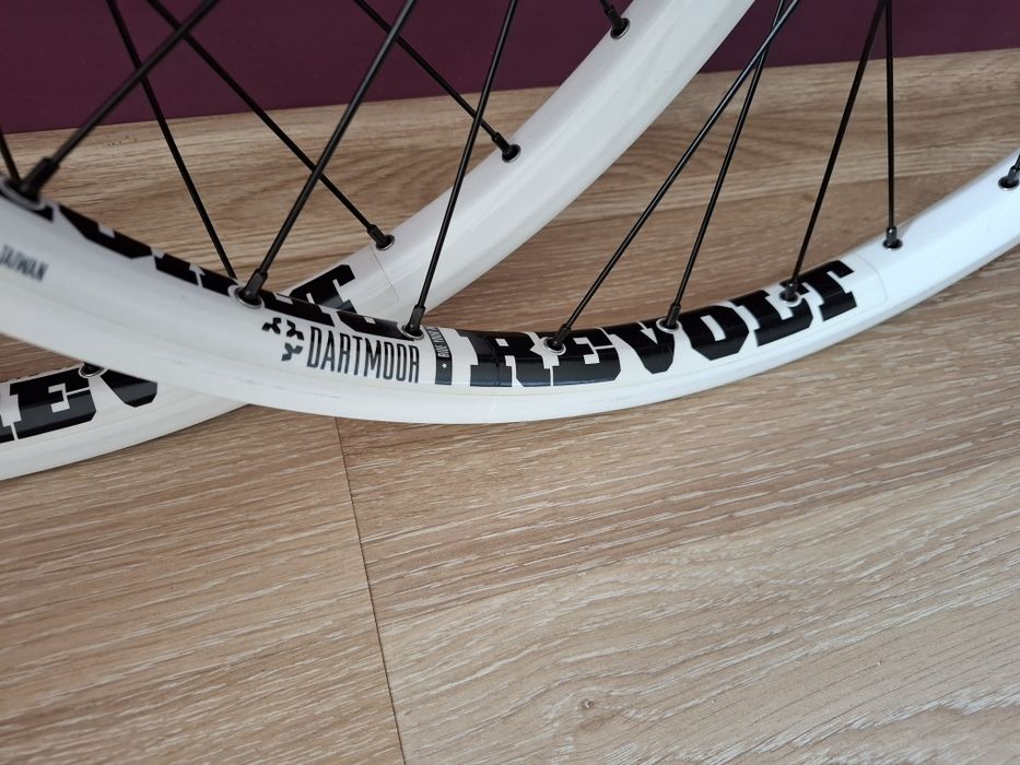 Nowe koła 26 dartmoor hassns dirt street bmx dh fr