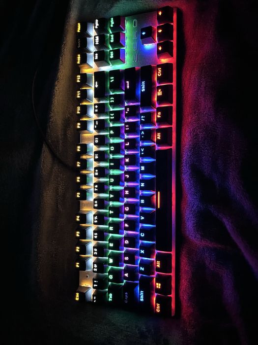 Клавиаиура zero x51 на синих свичях