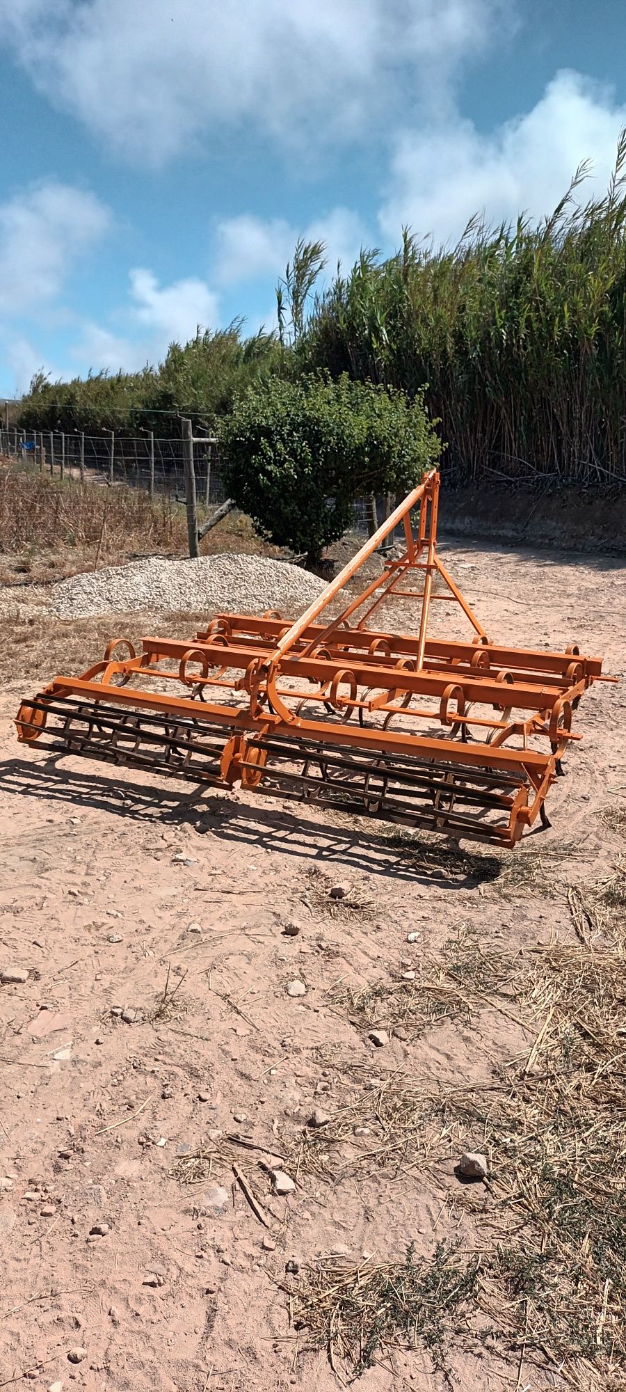 Alfaia agricula : Vibrocultor
