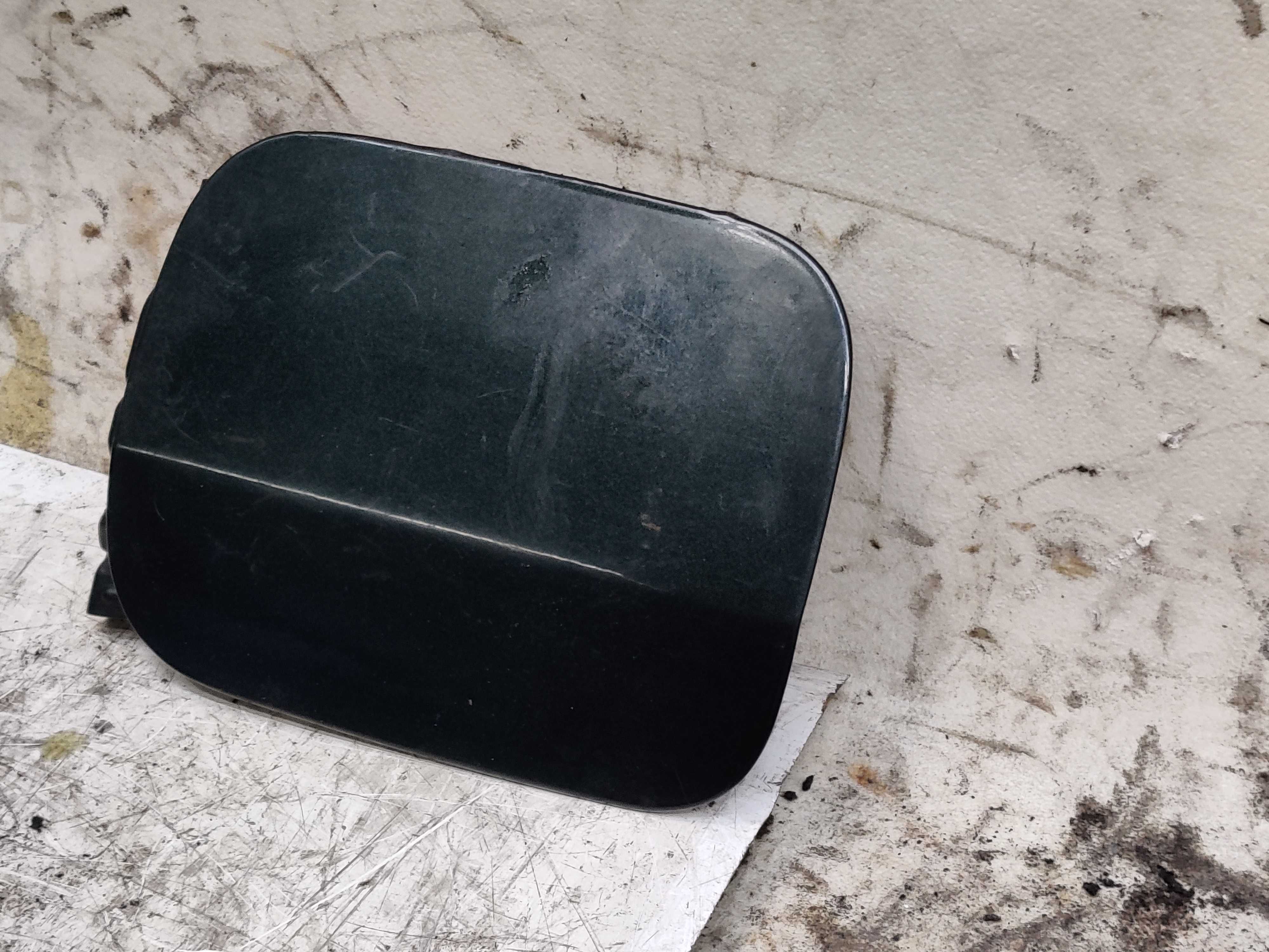 Audi 80 B4 Klapka Korek Wlewu Paliwa