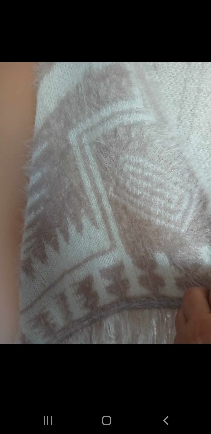 Urocza włochaty narzutka, ponczo, peleryna rozmiar 46/48/50  5XL