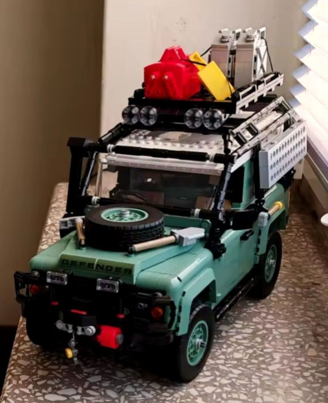 Klocki 10317 Land Rover Classic Defender 90