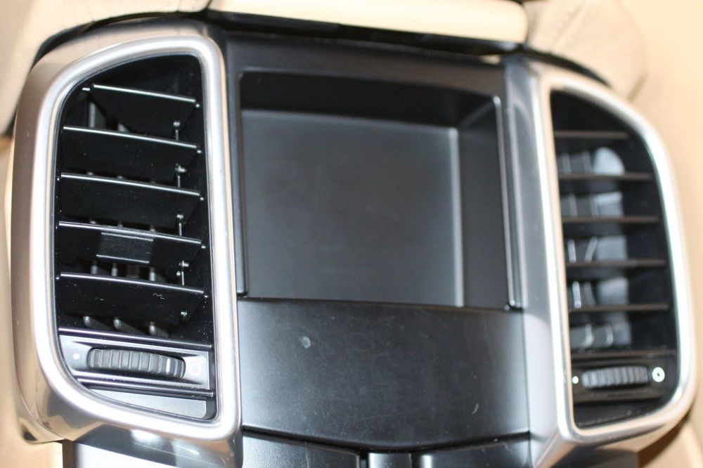 Porsche Cayenne 2011 3.6