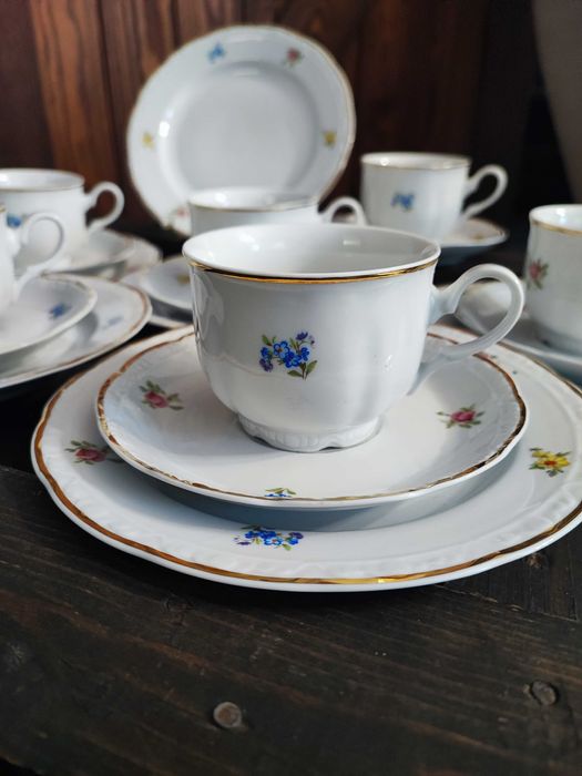 Zestaw sniadaniowy rumuńska porcelana Apulum