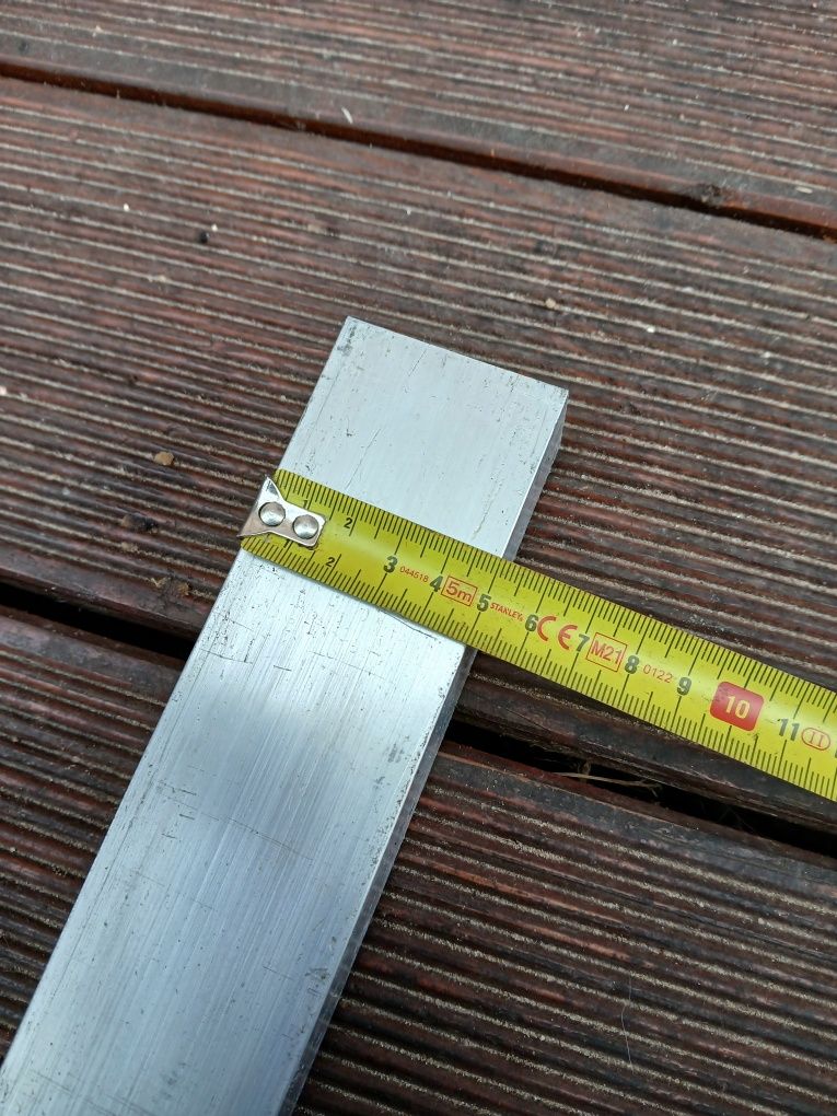 Płaskownik aluminiowy 50x30mm. Profil