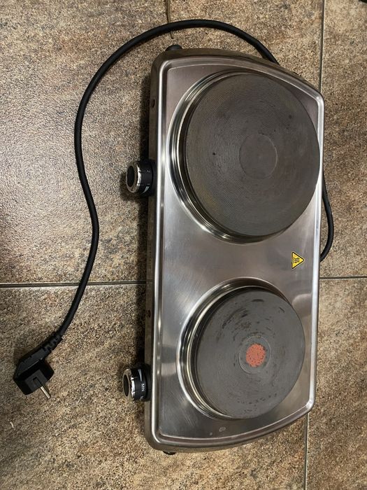 Продам эл. печку Термия нержавейка